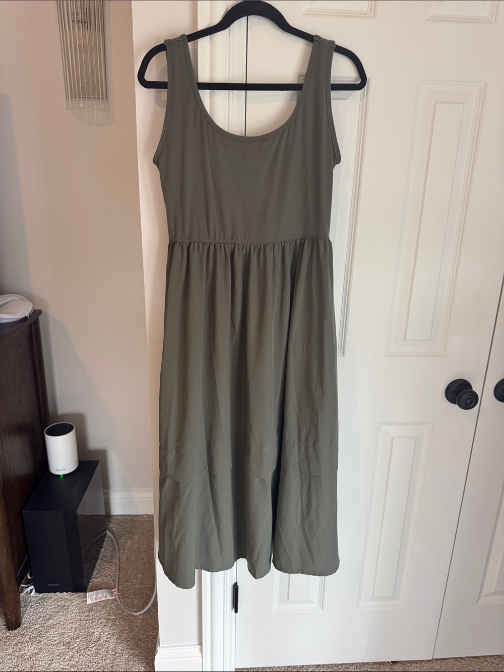 Serra Olive Green Sleeveless Midi Dress